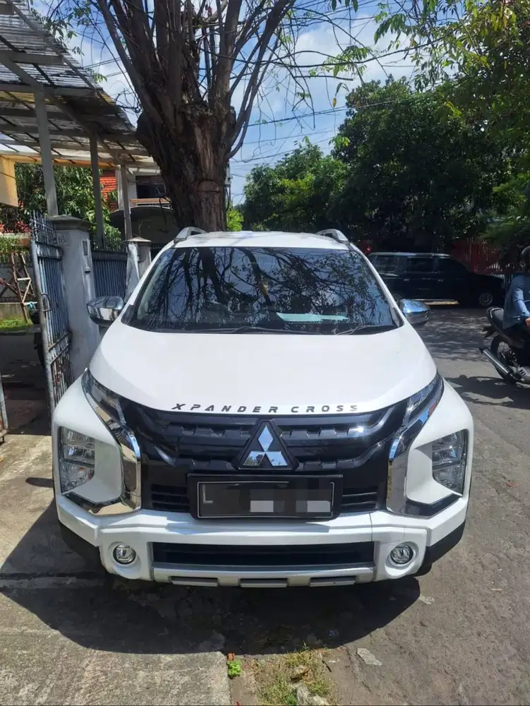 JUAL MITSUBISHI XPANDER CROSS 2021 AT