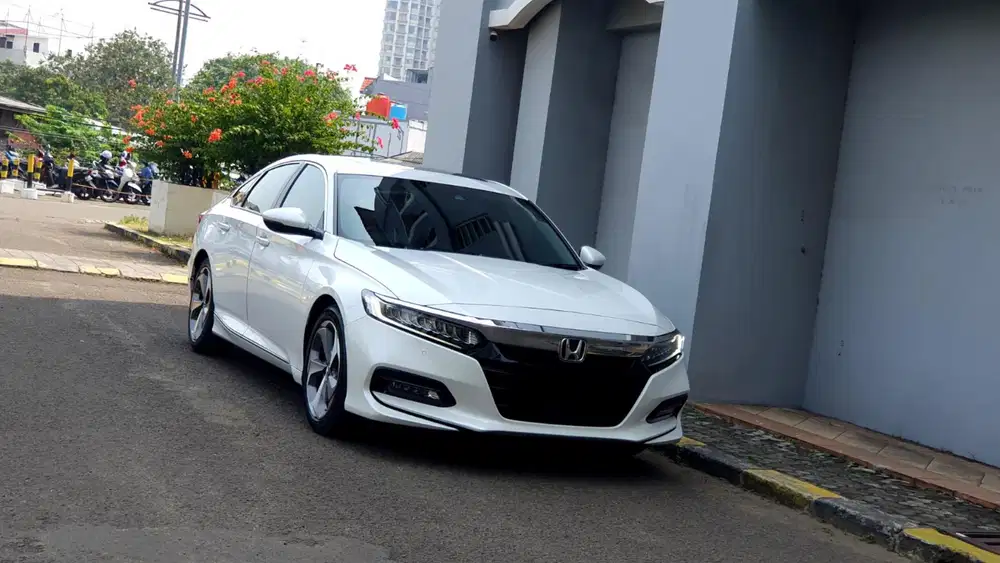 [ LOW KM ] Honda Accord 1.5 Turbo CVT Sensing AT 2022/2023