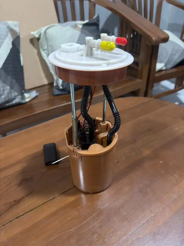 Pompa Bensin Fuel Pump Assy Wuling Confero Formo 23909745