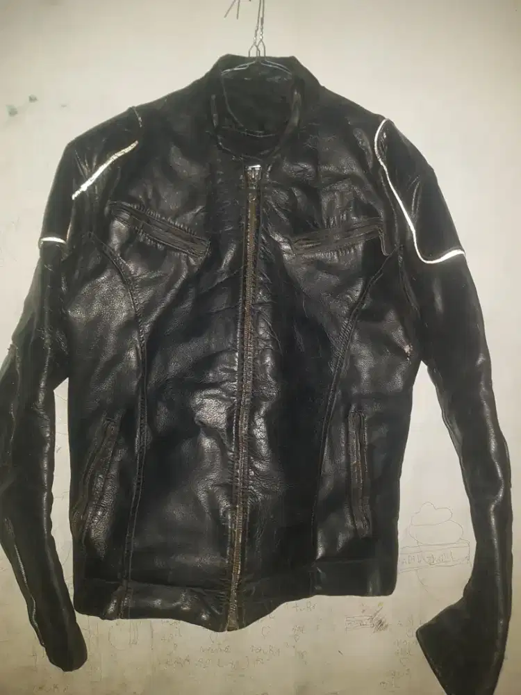 Jaket kulit motor