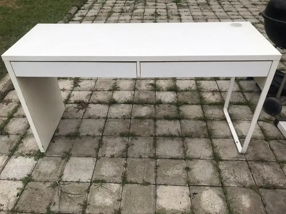 Meja kerja&belajar ikea