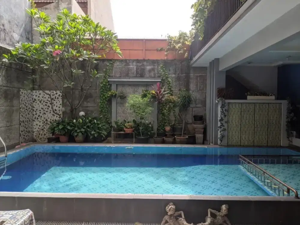 Rumah Homie di Griya Loka Bsd Terawat Siap Huni dg Swimming Pool