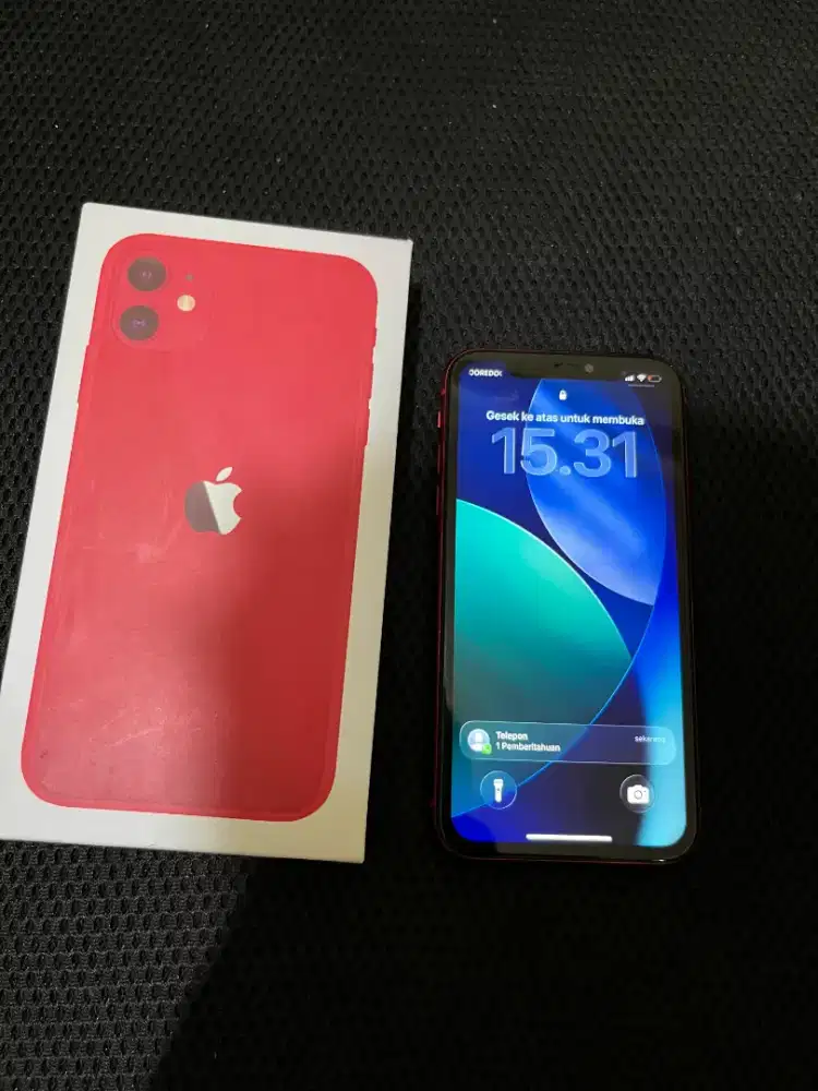 Iphone 11 64gb red