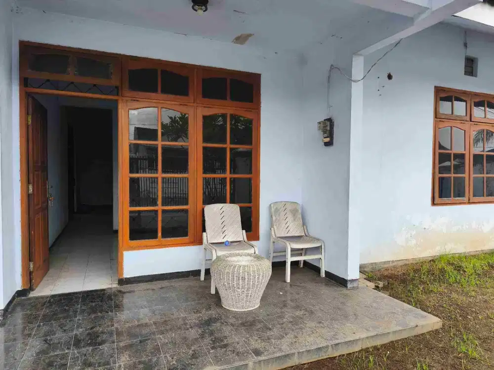 Disewakan rumah asri 1 lantai di Perumahan Mojopahit Jember