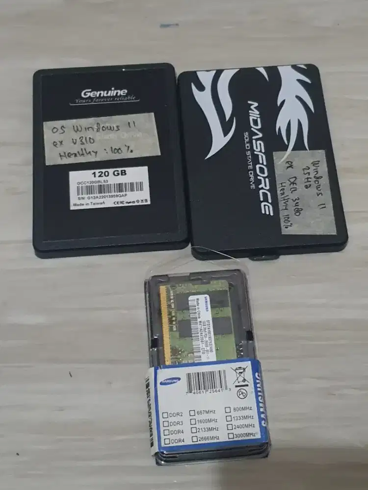 RAM DDR4 16 GB & SSD SATA 2.5