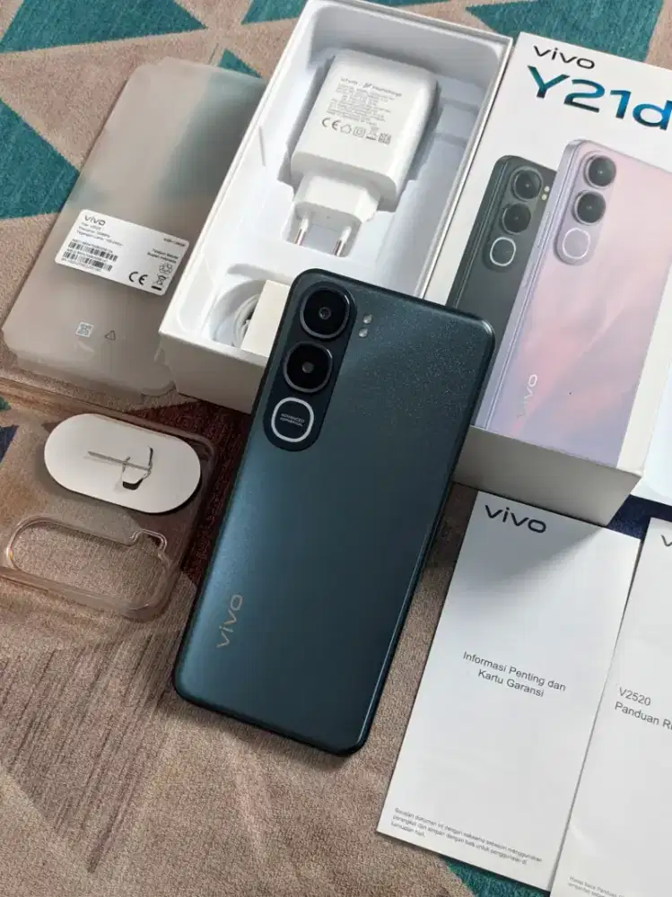 VIVO Y21D (4+4/128) GARANSI 2027