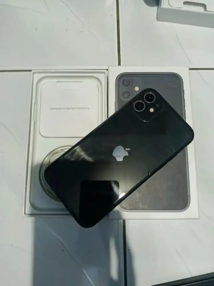 iPhone 11 64gb inter