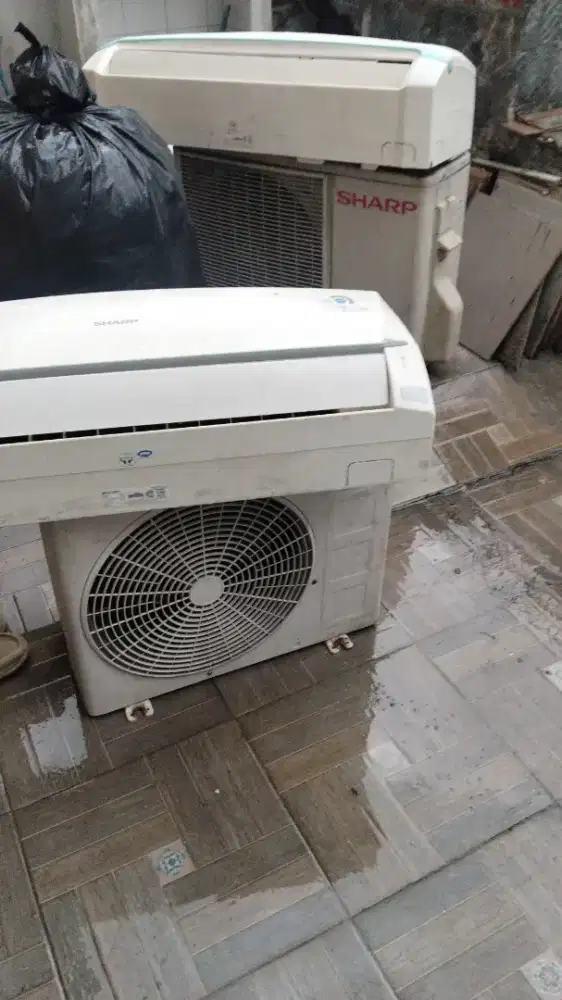 AC bekas kondisi baik