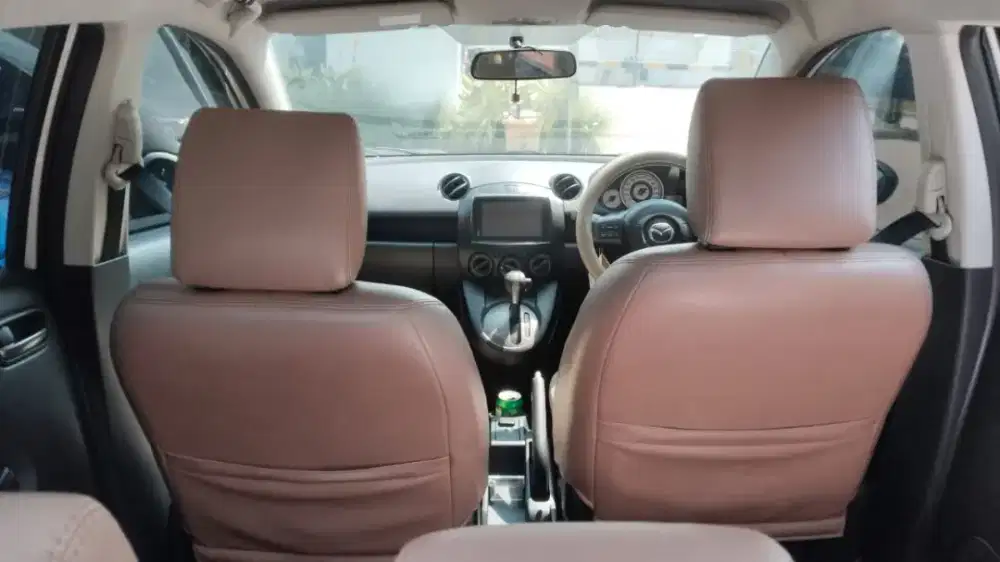 Mazda 2 Metic pemakaian pribadi