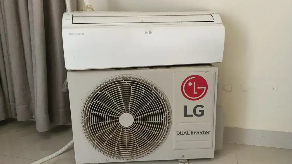 Di jual cepat AC LG 1 Pk