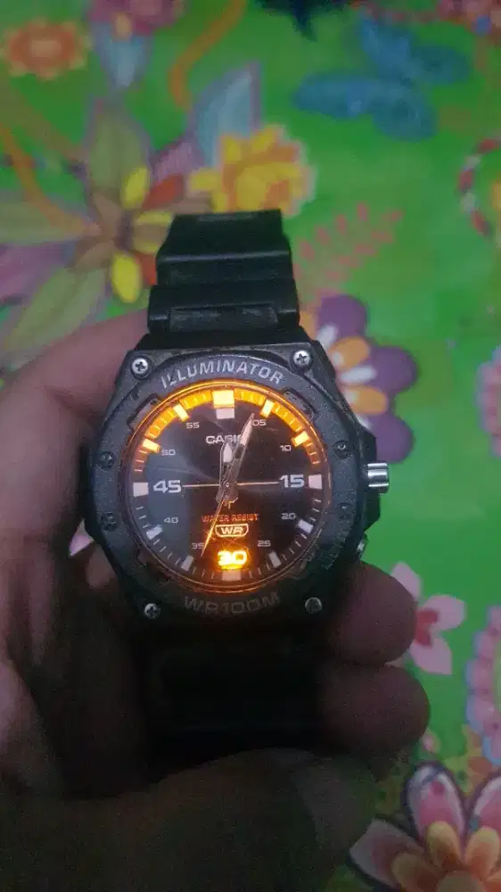 Jam tangan Casio