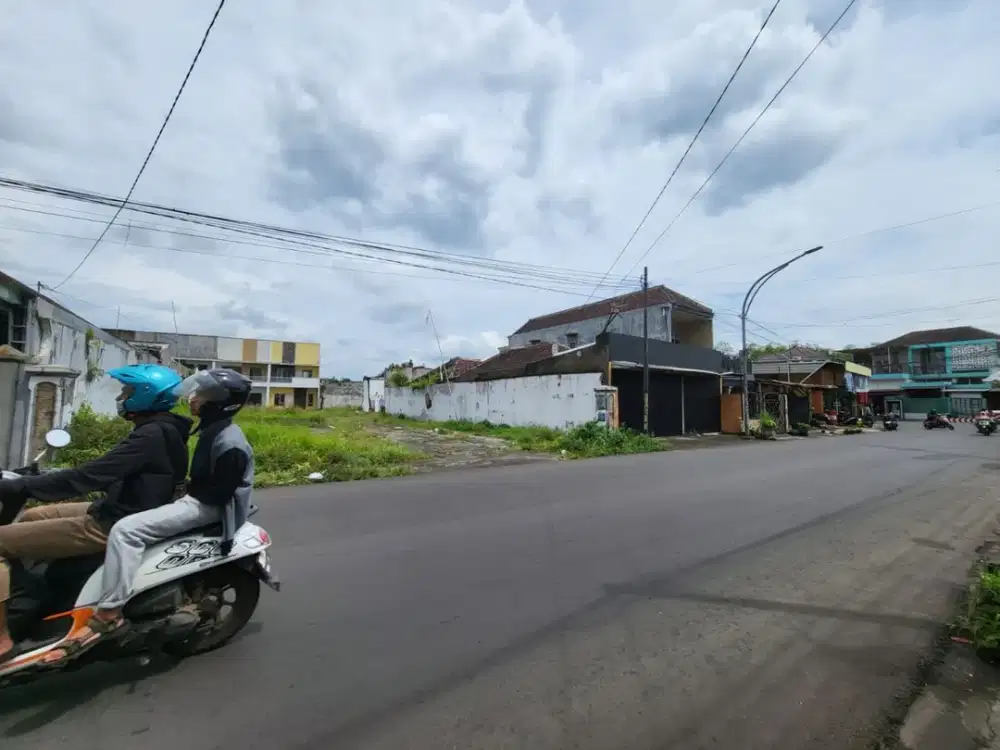 Tanah Pinggir Jalan Besar Kedungkandang