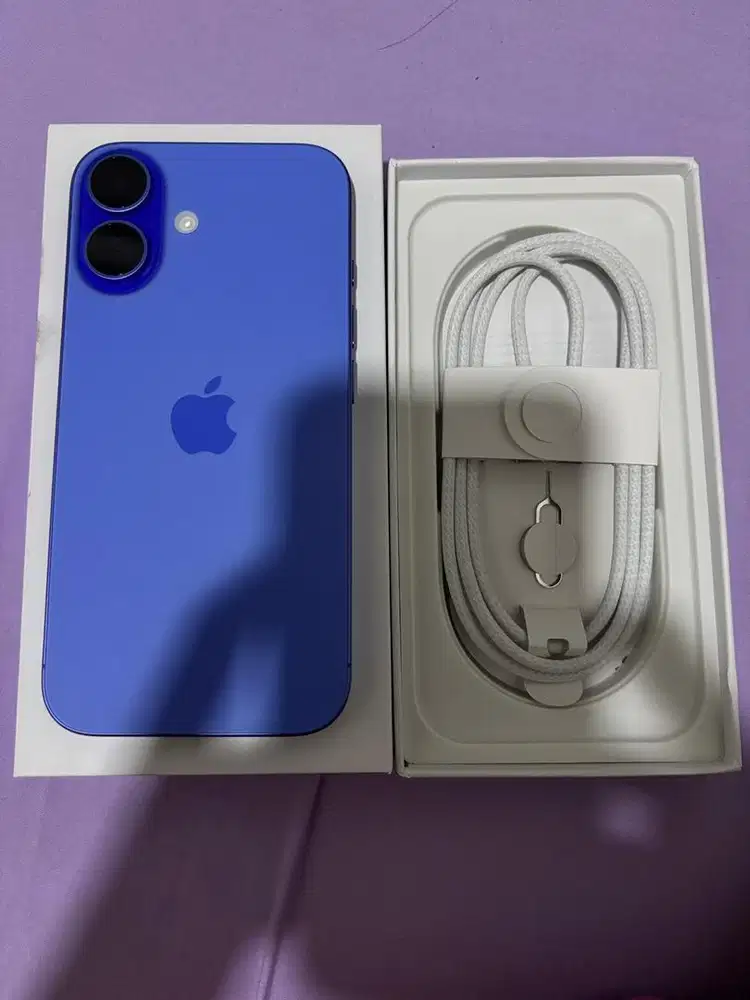 iPhone 16 128GB