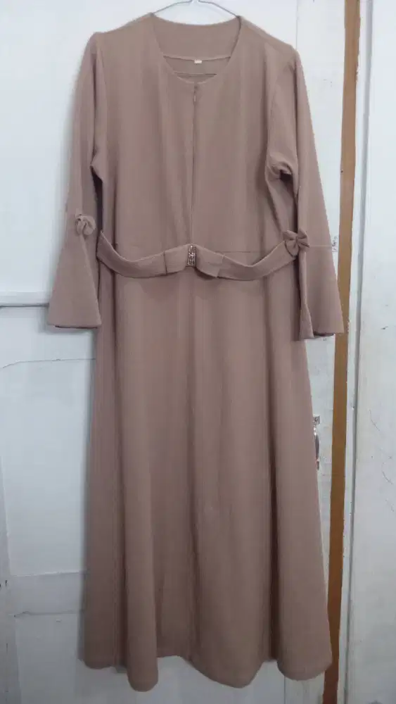 Gamis bekas 75% baik
