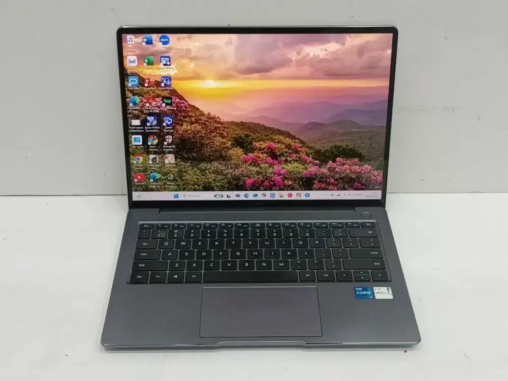 LAPTOP HUAWEI HKD-W58  high premium slim desig Intel(R) Core i5-11300H