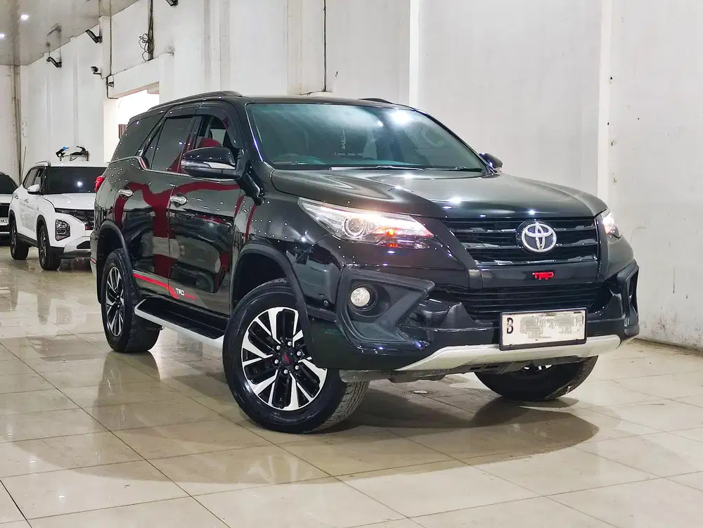 Fortuner VRZ TRD AT 2018
