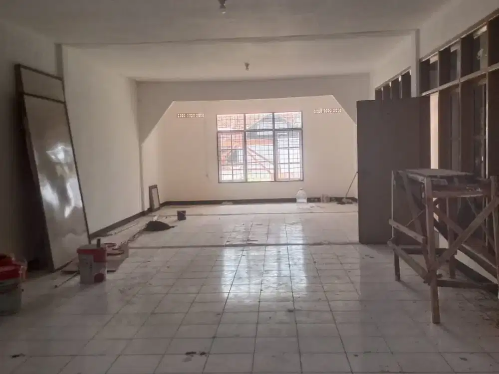 Disewakan Rumah Usaha Harga Masih Bisa Nego Lokasi Super Strategis di Mainroad Buah Batu, Bandung
