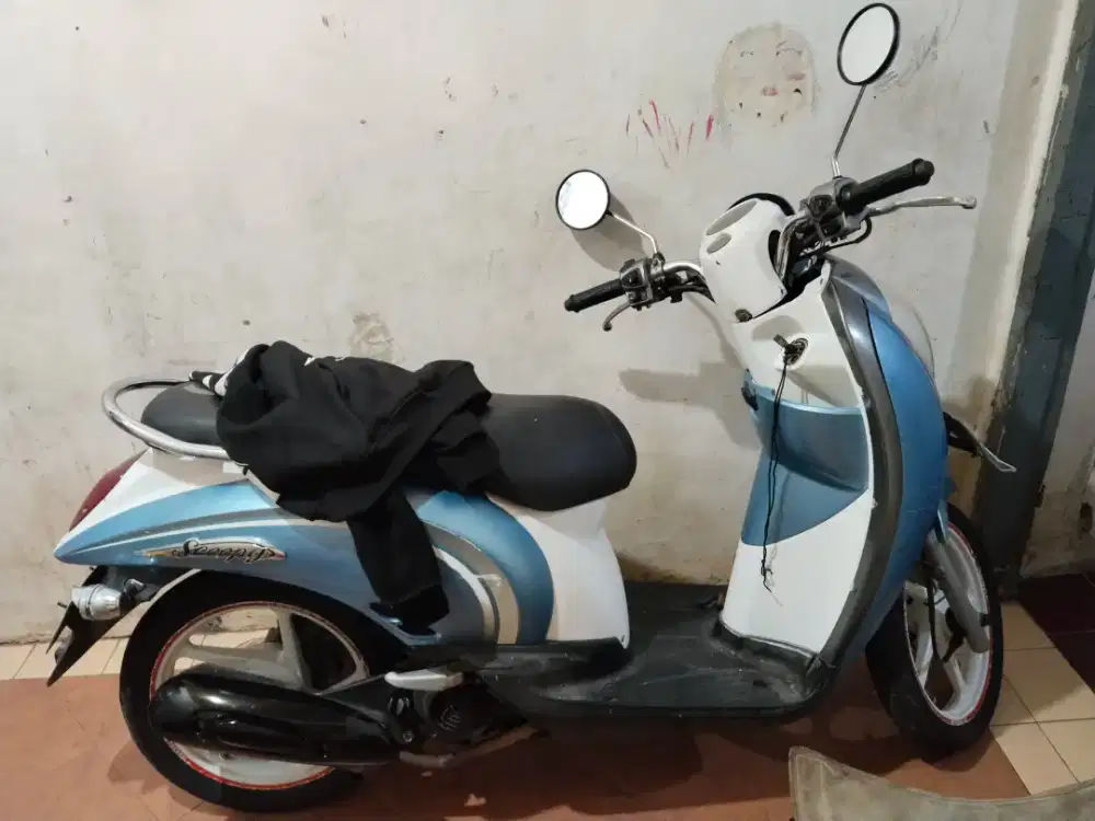 HONDA SCOOPY KARBU TAHUN 2012 LENGKAP PAJAK ON