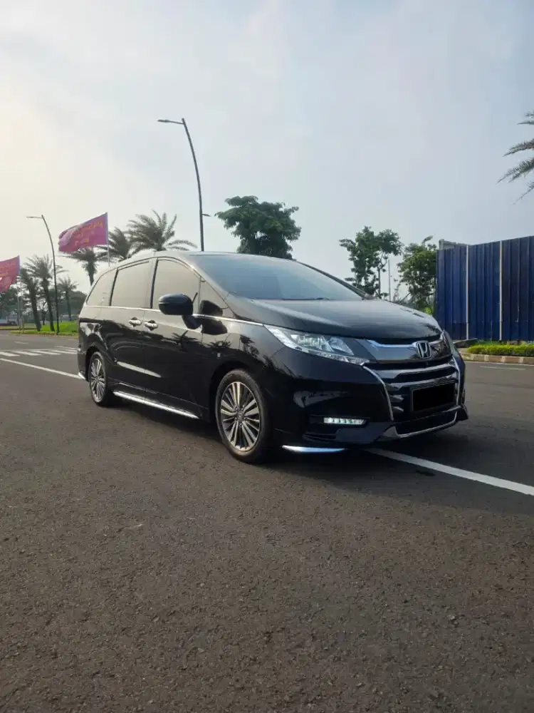 Honda Odyssey 2.4 E Prestige 2019