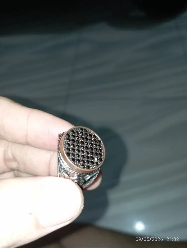 Cincin turki hitam barter Emas