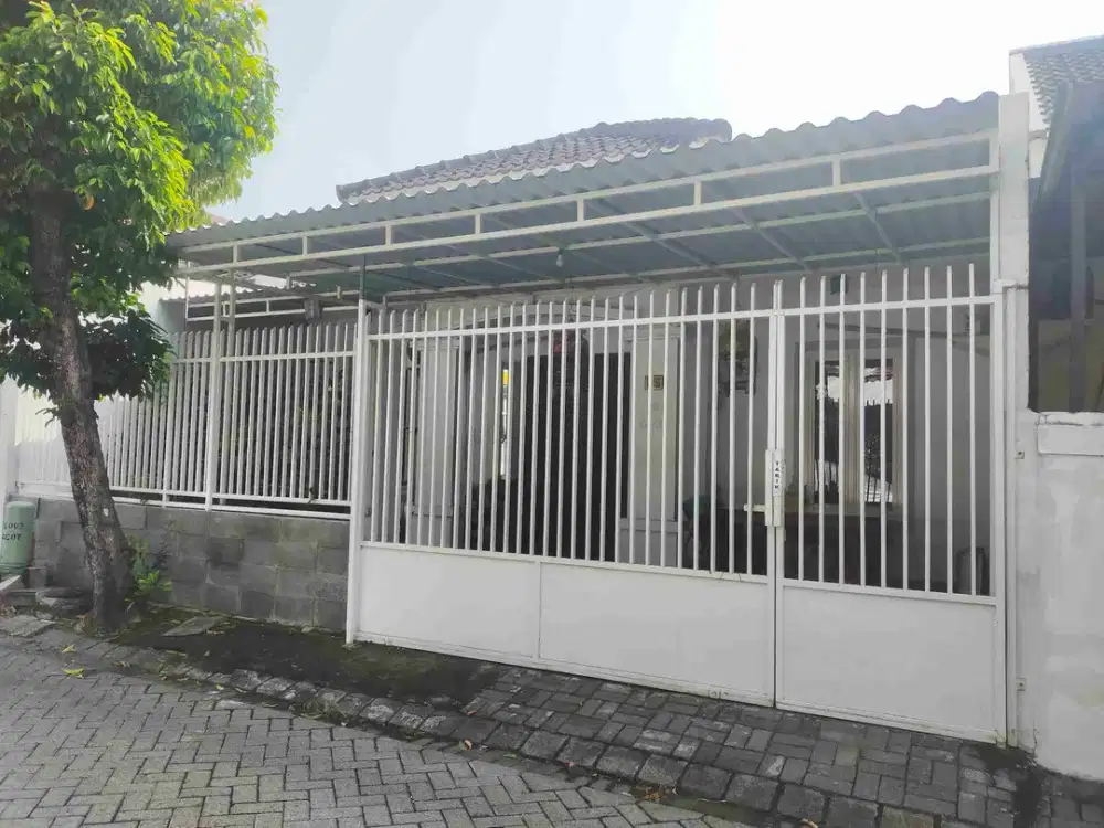 DiJual Cepat Rumah Bagus Terawat Siap Huni Full Renovasi Rumah Bukit Palma Citraland Surabaya.