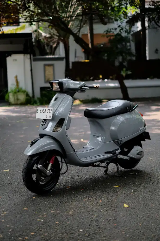 PIAGGIO VESPA S 125 IGET 2018 TERMURAH BERGARANSI MESIN SELAMA 1 THN