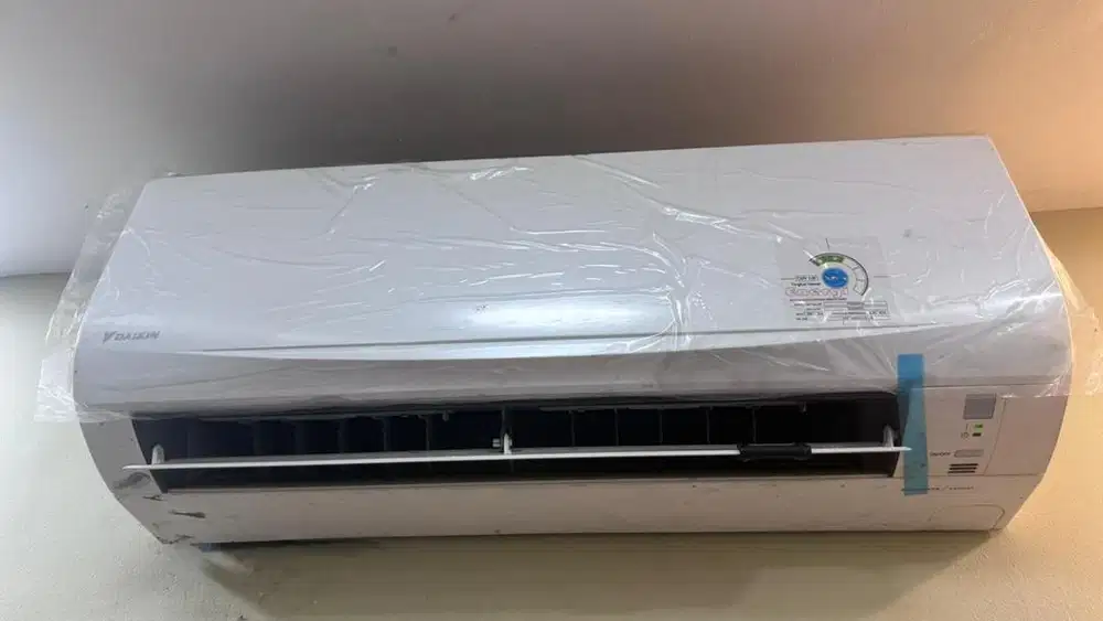 Jual AC Daikin 1 PK FTC25NV14 Bekas