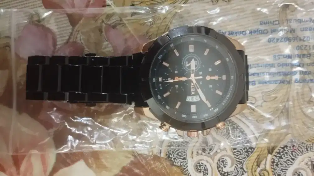 Jual jam tangan baru di beli
