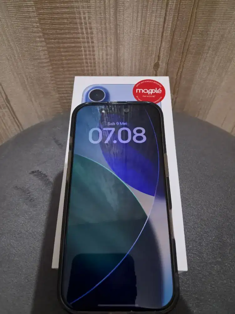 Iphone 17 256  Garansi resmi 5 bulan