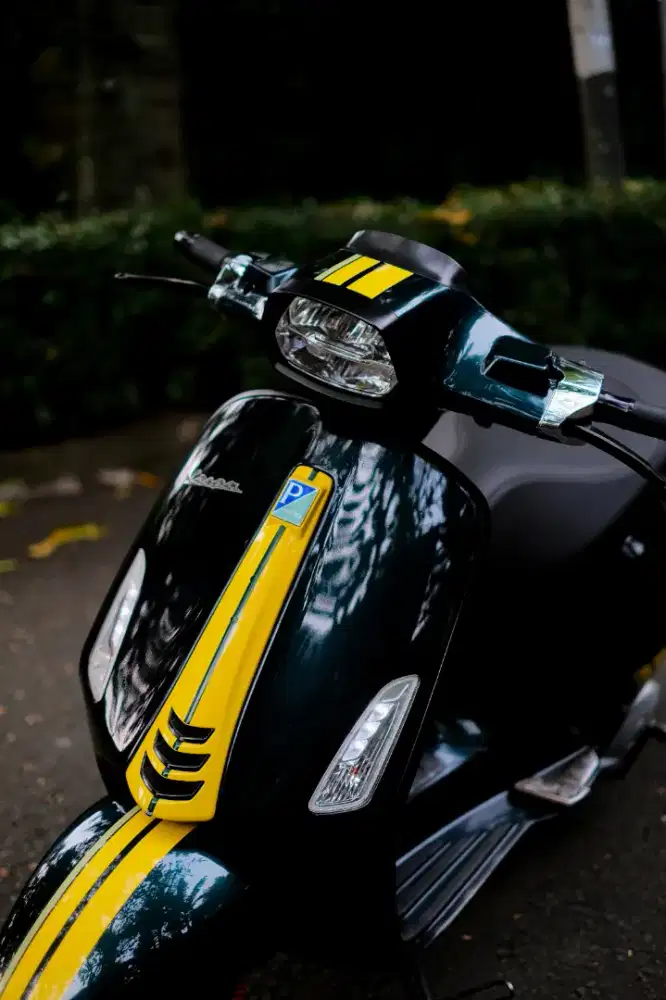 PIAGGIO VESPA SPRINT 150 IGET ABS RACING SIXTIES TERMURAH BERGARANSI