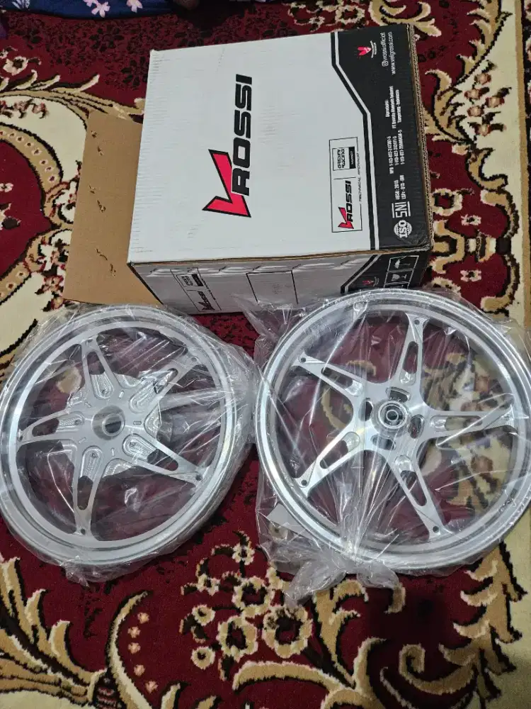 Velg Bintang Laut. V Rossi Capella