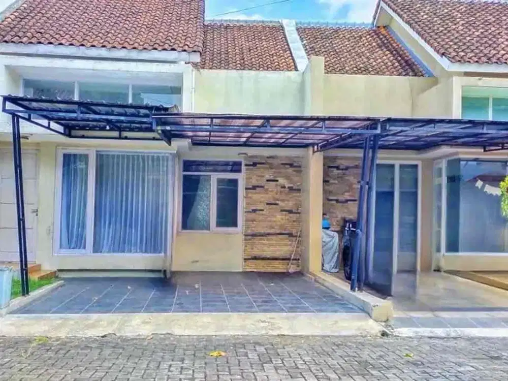 Rumah Cluster Dekat kampus UMS dan IHS