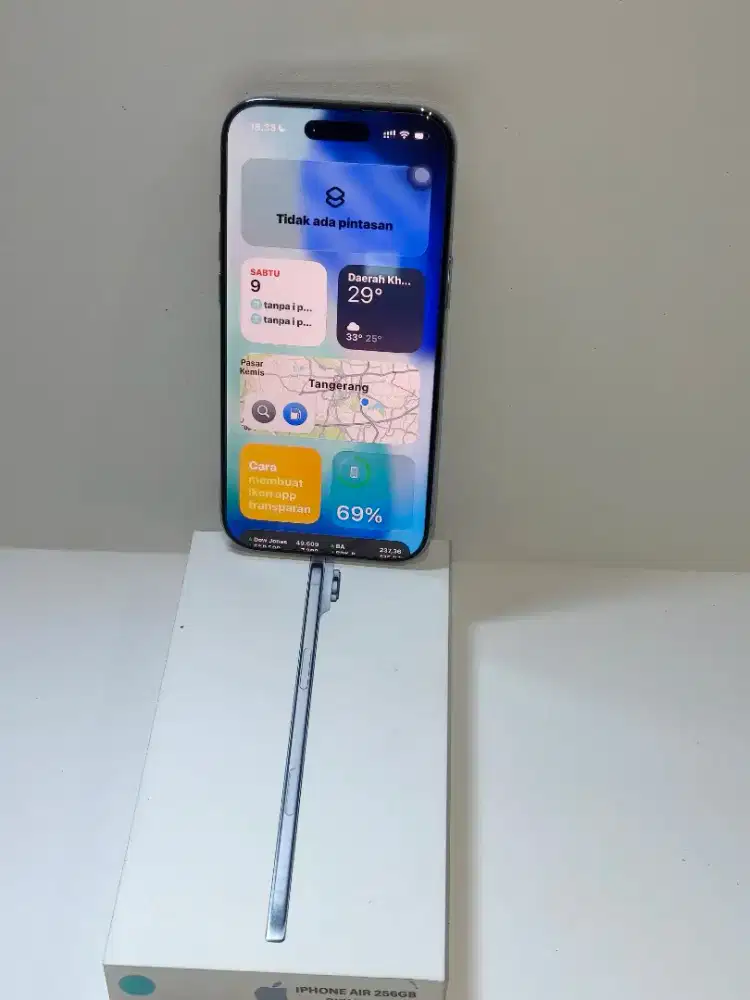 Dijual Cepat iPhone 17 Air Sky Blue 256GB Garansi iBox