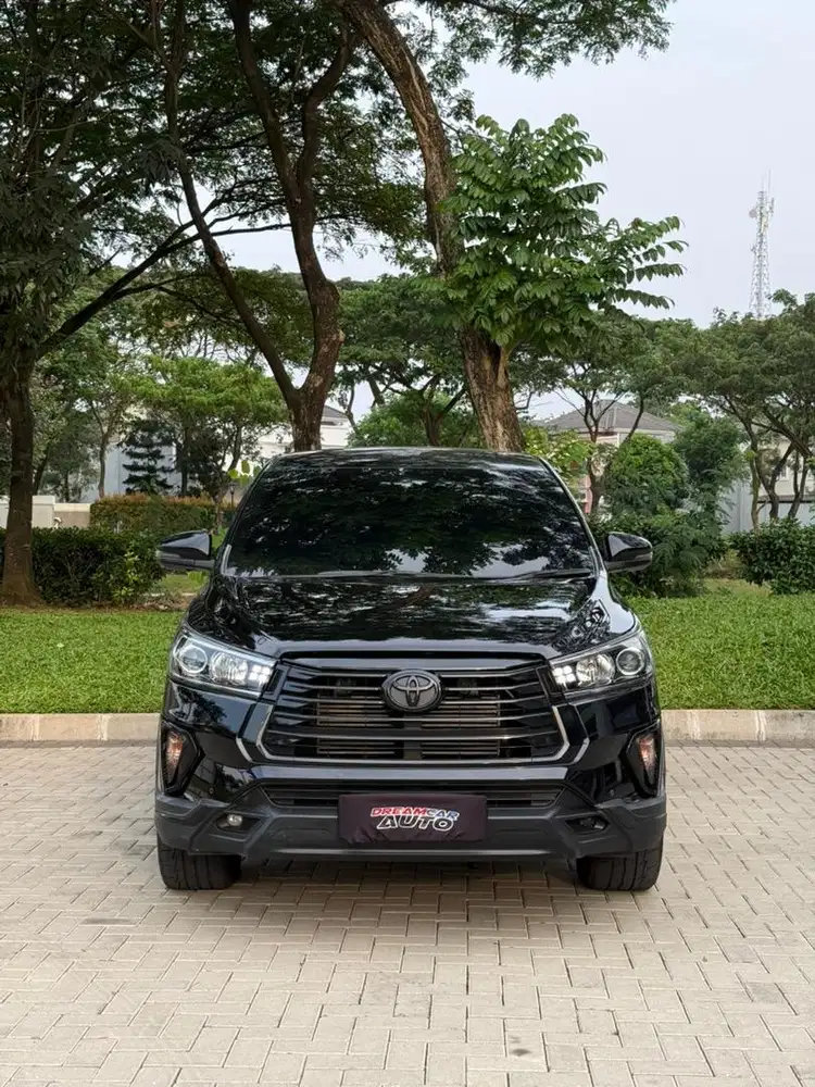 Toyota Venturer Q At Nik 2022 Diesel Hitam nik 2022/2023 Kijang Innova