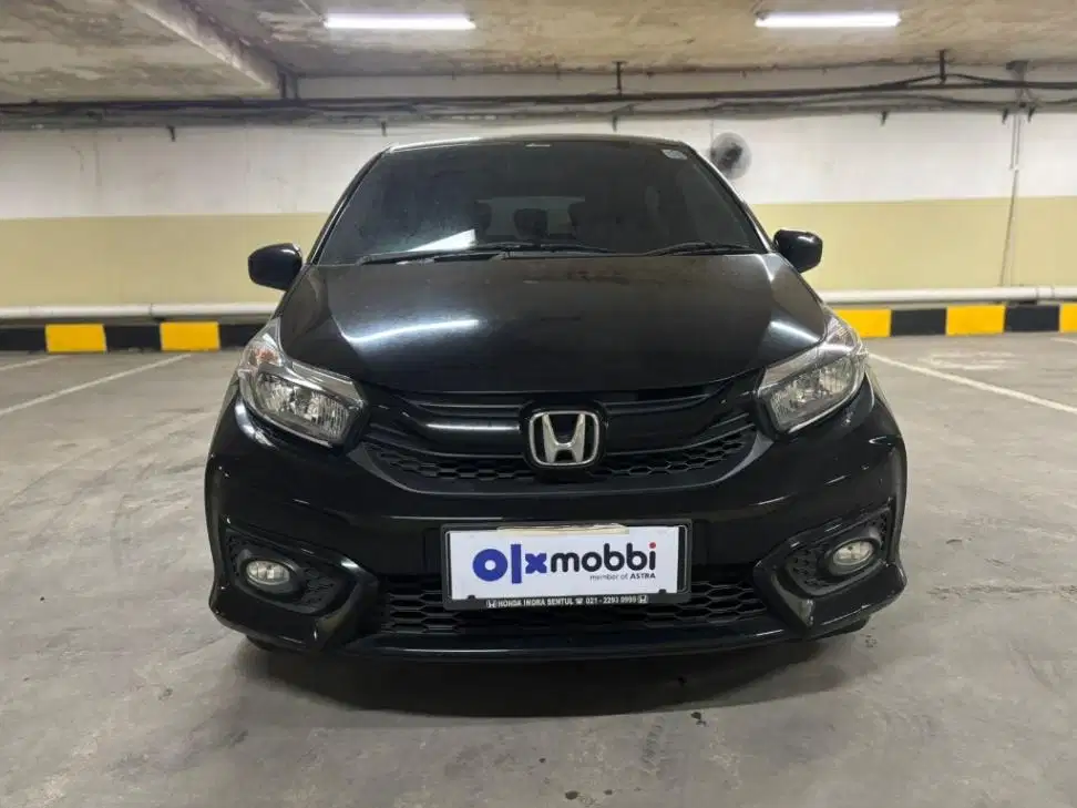 DP MURAH Honda Brio Satya 1.2 E Bensin-AT 2022 Hitam CFAUF