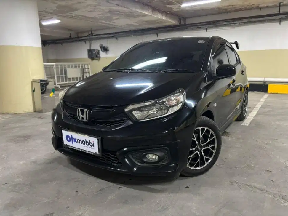 DP MURAH Honda Brio Satya 1.2 E Bensin-AT 2022 Hitam CFAUF
