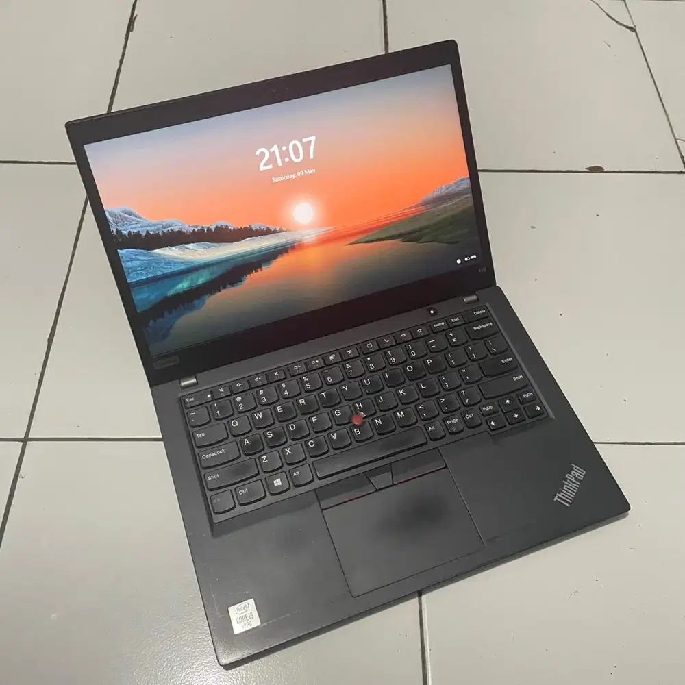 Lenovo Thinkpad X13 Gen 1 - Intel Core i5 10th (16/256)