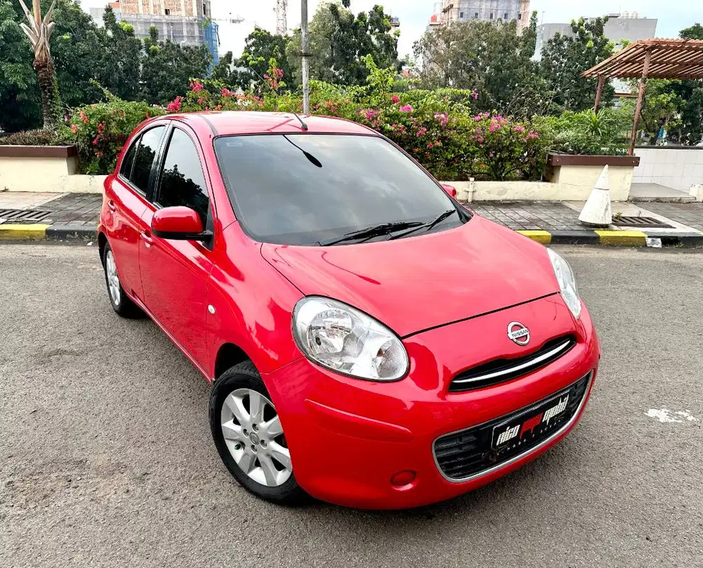 Nissan March 1.2 L 2013 Automatic Merah Servis Recorded RUTIN ISTIMEWA