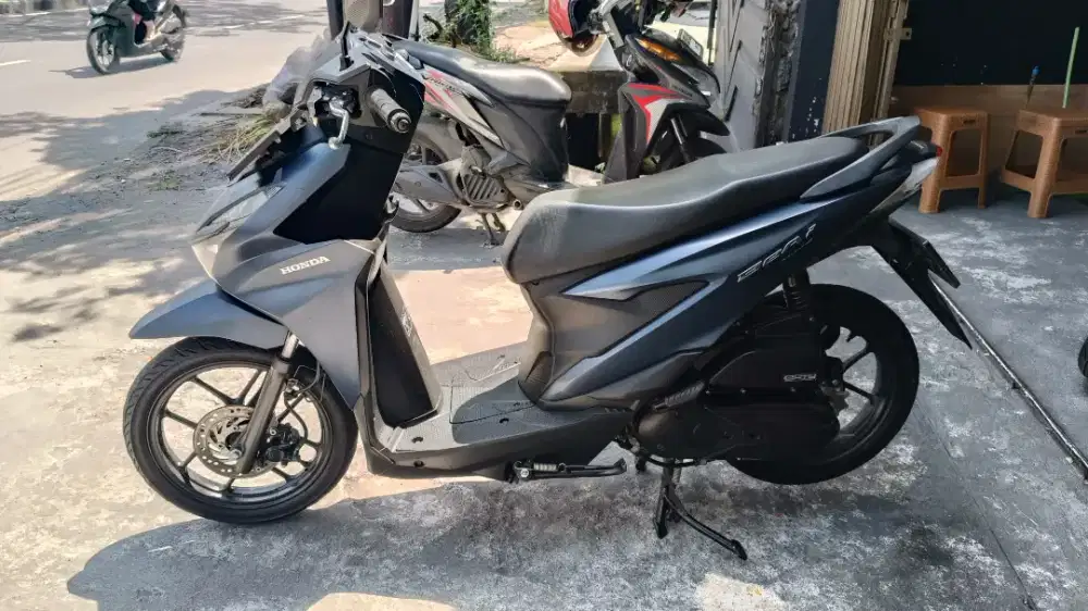 Honda New Beat Deluxe 2024