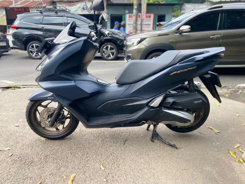 HONDA PCX ABS TAHUN 2023
