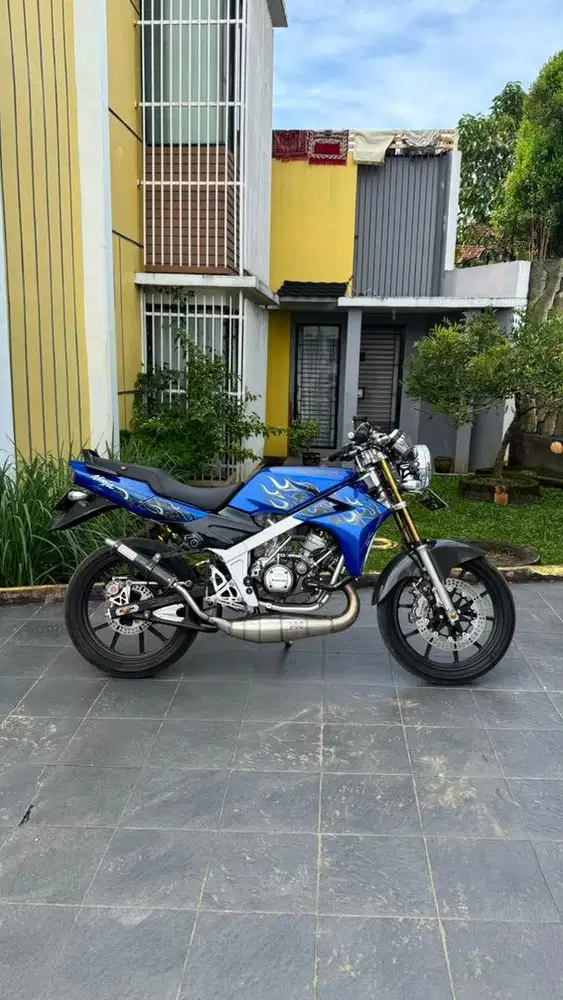 Kawasaki ninja r 2014
