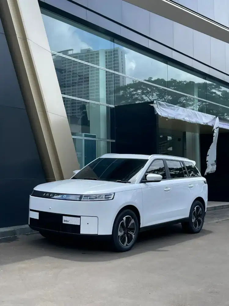 JAECOO J5 EV PREMIUM
