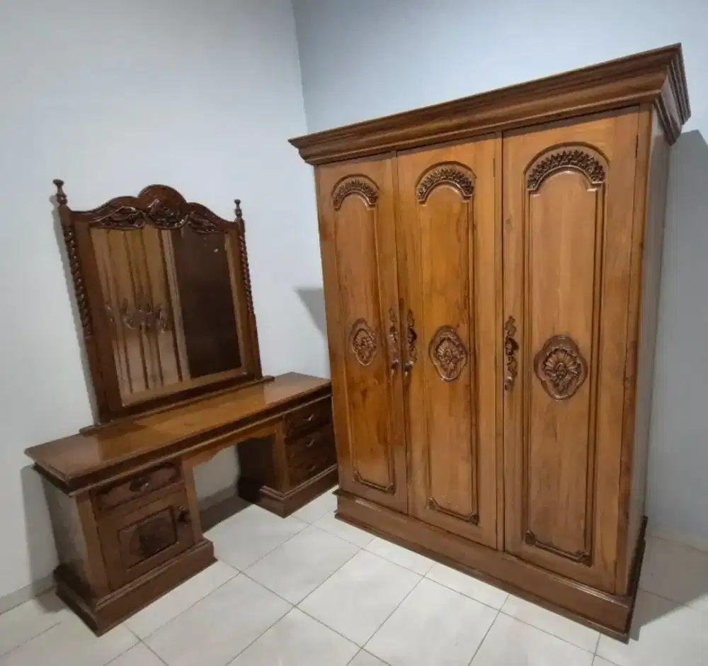 Jual Furniture Lemari, Tempat Tidur, Meja Rias dari Jati