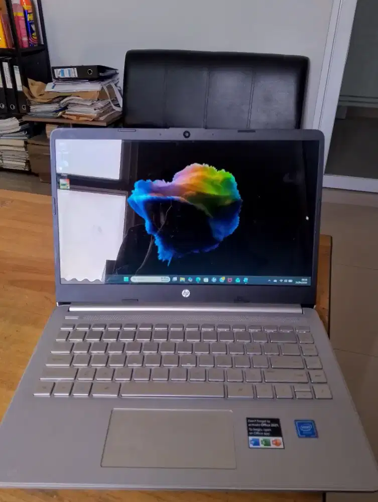 Laptop hp 14s seperti baru