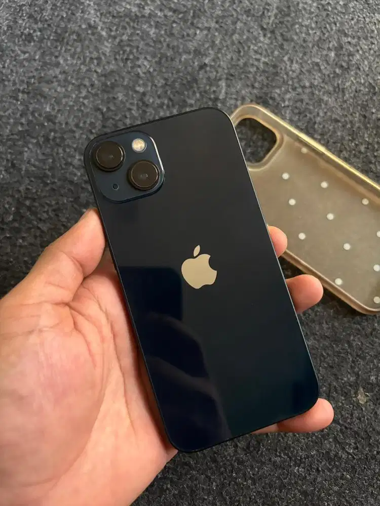 iPhone 13 128 GB Resmi Beacukai