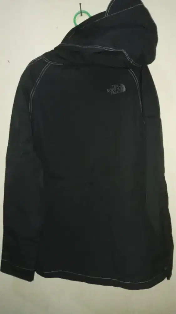 JAKET THE NORTH FACE GORETEX
