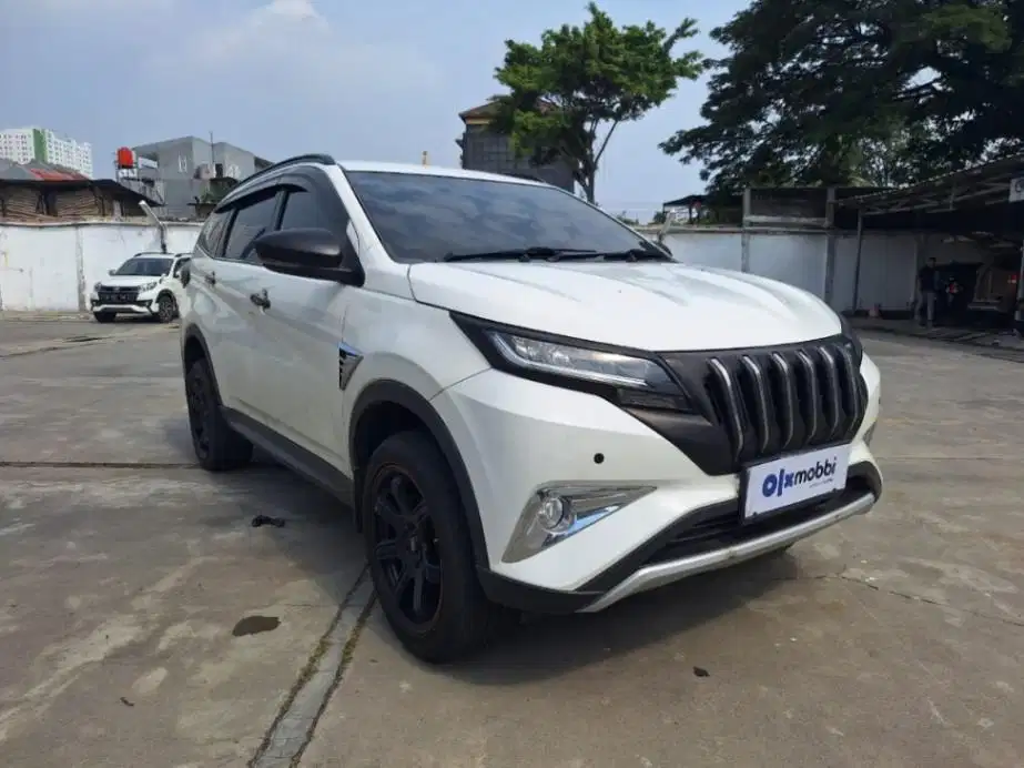 DP MURAH Daihatsu Terios 1.5 R Bensin-AT 2018  CNRUB