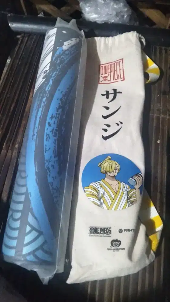 Fantech x One Piece Deskmat MP905 Edisi Sanji.