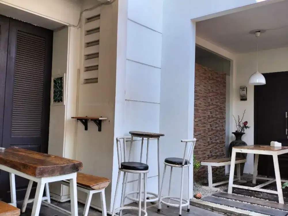 Rumah Lux Turangga Bandung Kota – Lebar Muka 12m SHM On Hand Nego