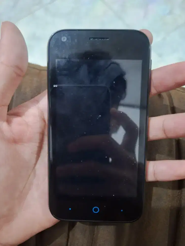 ZTE L110 atau ZTE Blade A110
